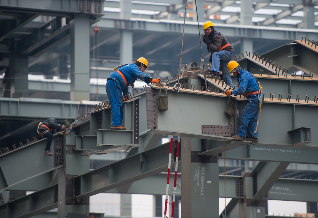 “新年最大的心愿就是工程建设顺利”--北京城市副中心工地春节探访--江西频道--人民网