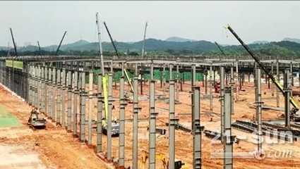 中联重科智慧产业城拔地而起，全球工程机械“巨无霸”项目建设正酣